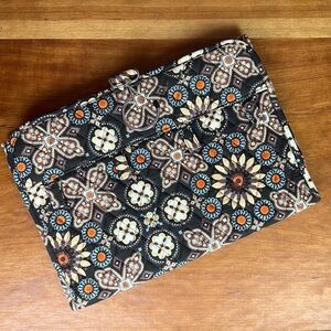 Vera Bradley Keep It Up Canyon retired pattern quilted hanging jewelry o…